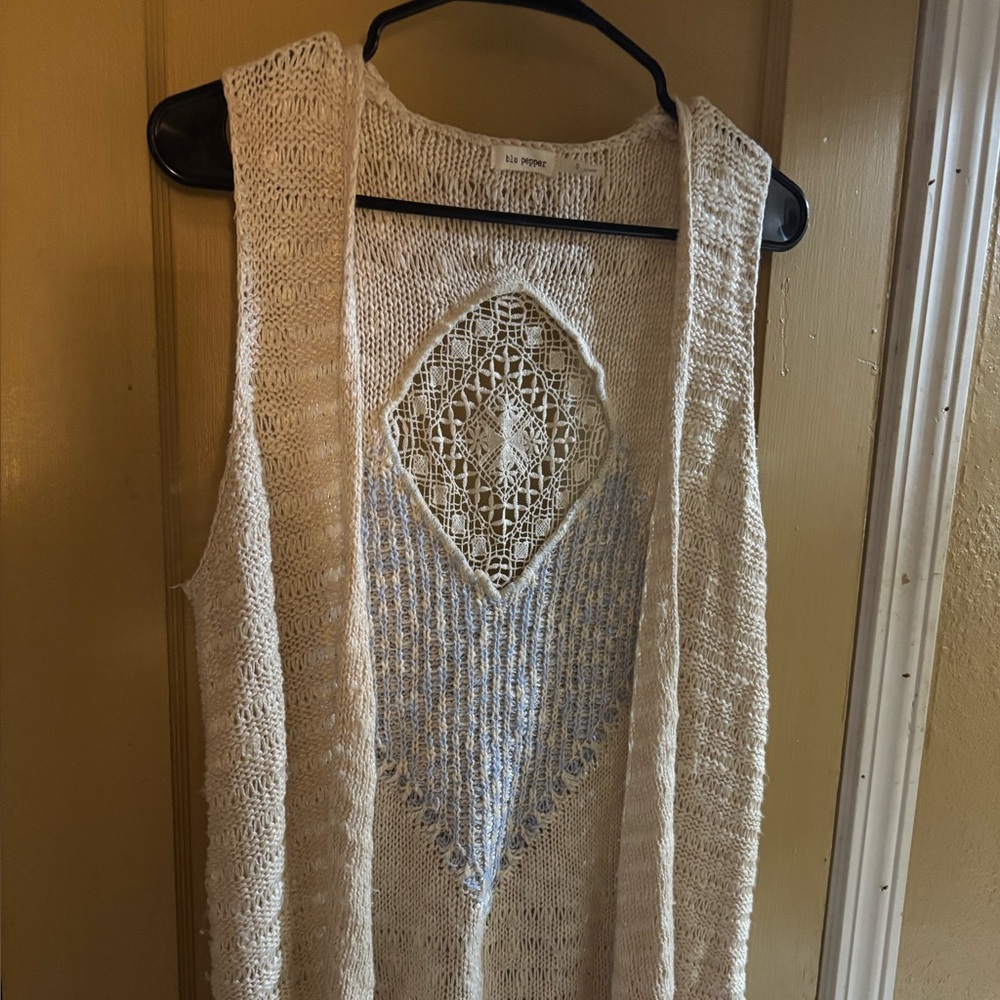 Blu Pepper Cream Knit Vest